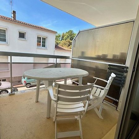 Appartement T2 A Royan, 4 Pers., Proche Plage Et Commerces, Parking, Balcon, Confortable Et Equipe - Fr-1-494-60 Dış mekan fotoğraf